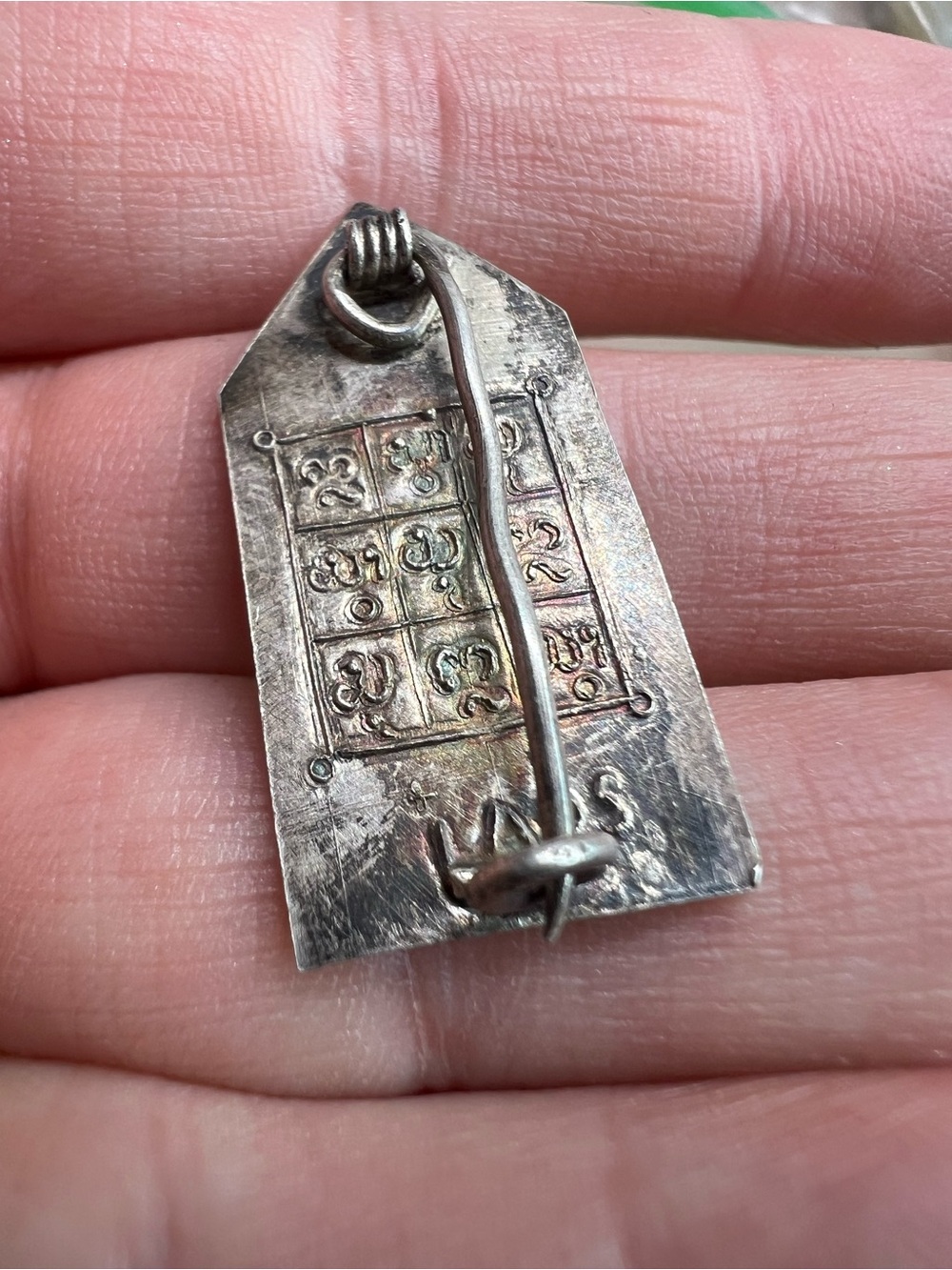 Silver Tone Thai Buddha Amulet Pendant - Picture 9 of 11